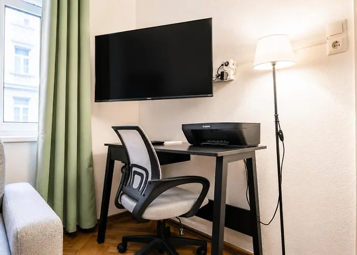 Appartamento 5-min To Danube Stylish 1br Apt, For Longstays *